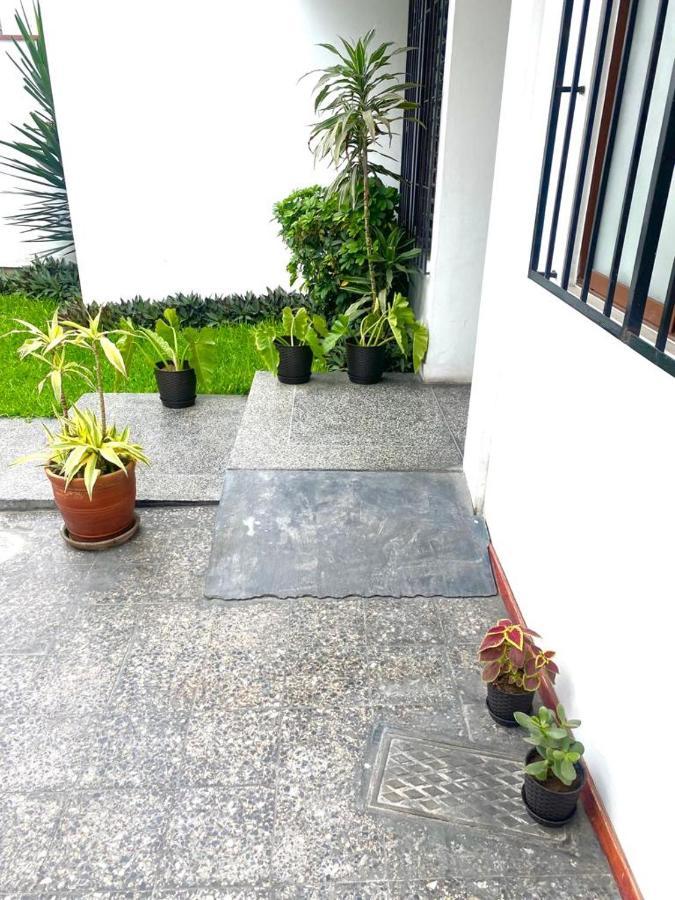 Lima Mini Aparts Monterrico - Cerca Embajada Eeuu מראה חיצוני תמונה